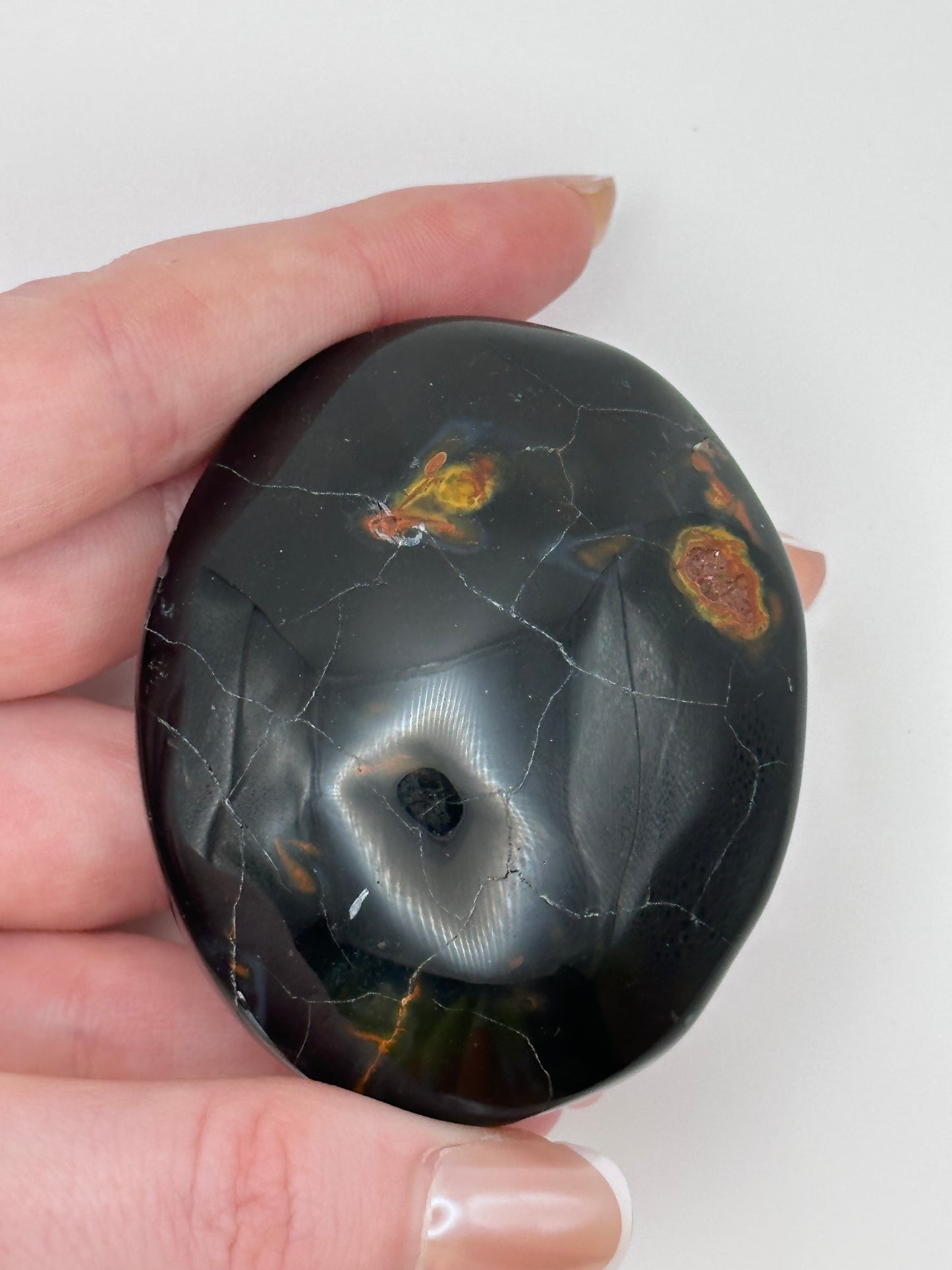Black Onyx Druzy Palmstone - K