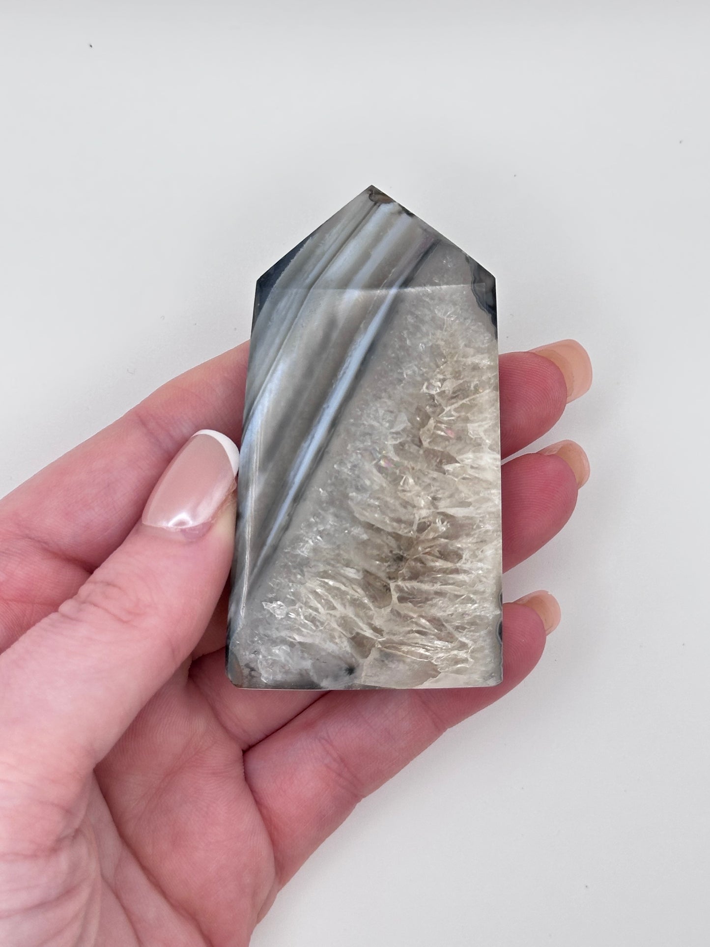 Black Onyx Tower - F