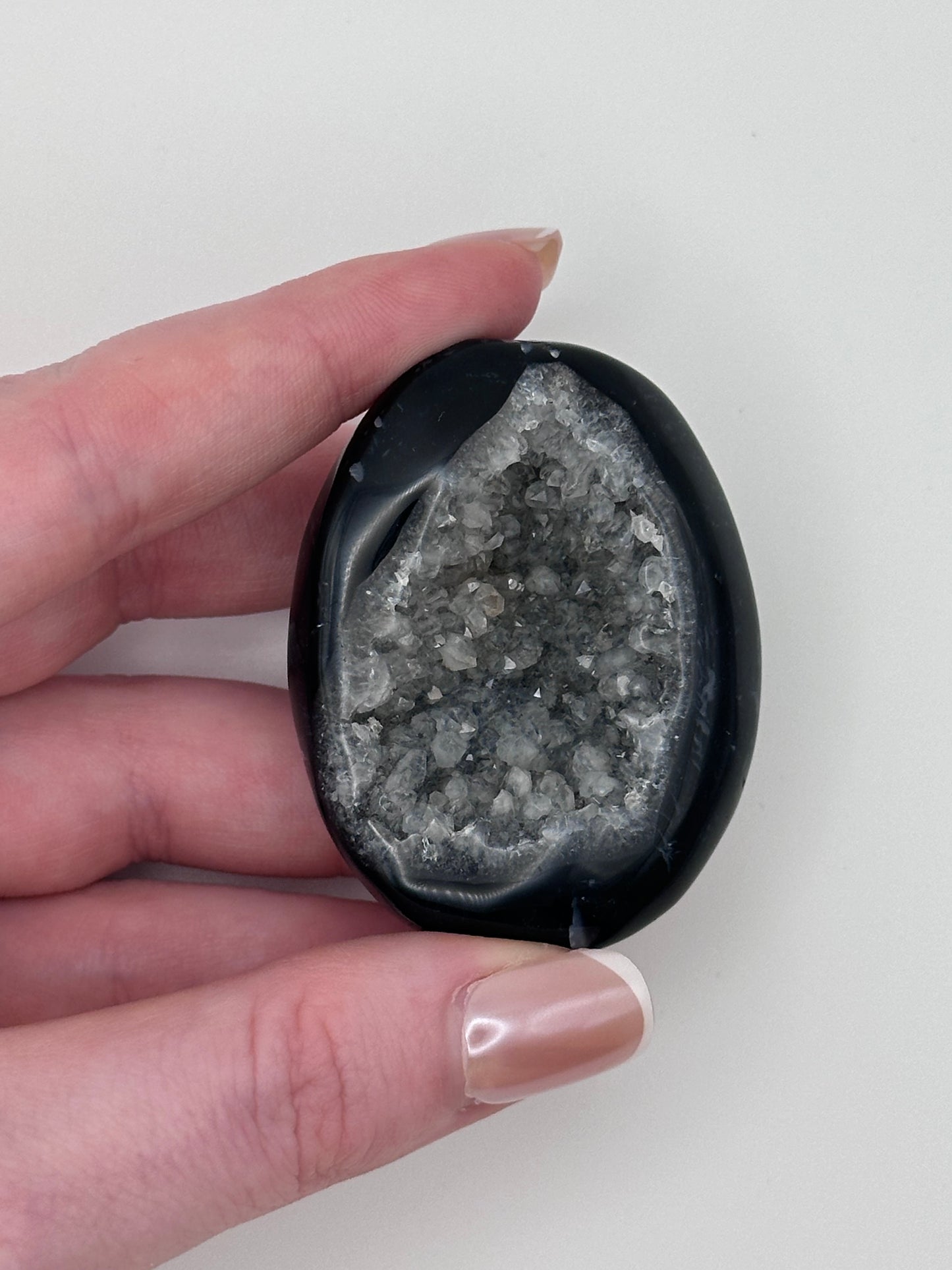 Black Onyx Druzy Palmstone - E