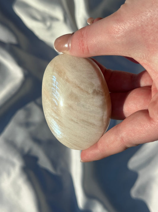 Moonstone Palm D