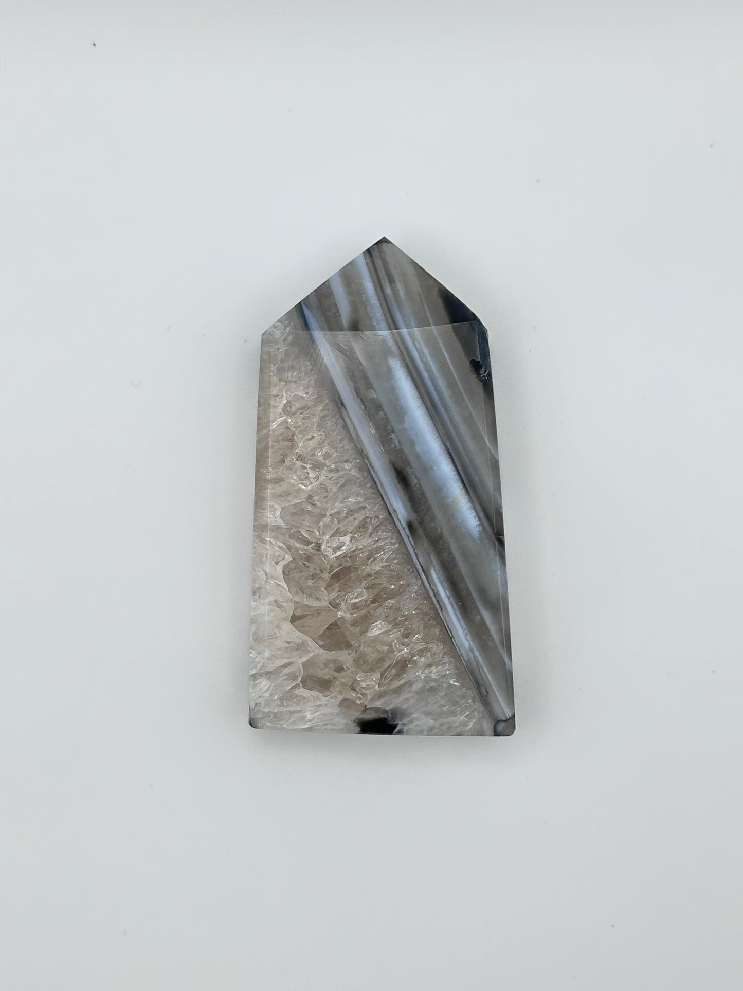 Black Onyx Tower - F